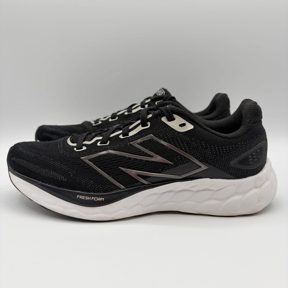 New Balance Fresh Foam 680v8 W680LK8 Black White Women 8.5 Men 7